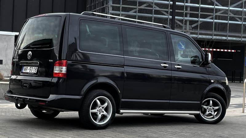 Volkswagen Caravelle